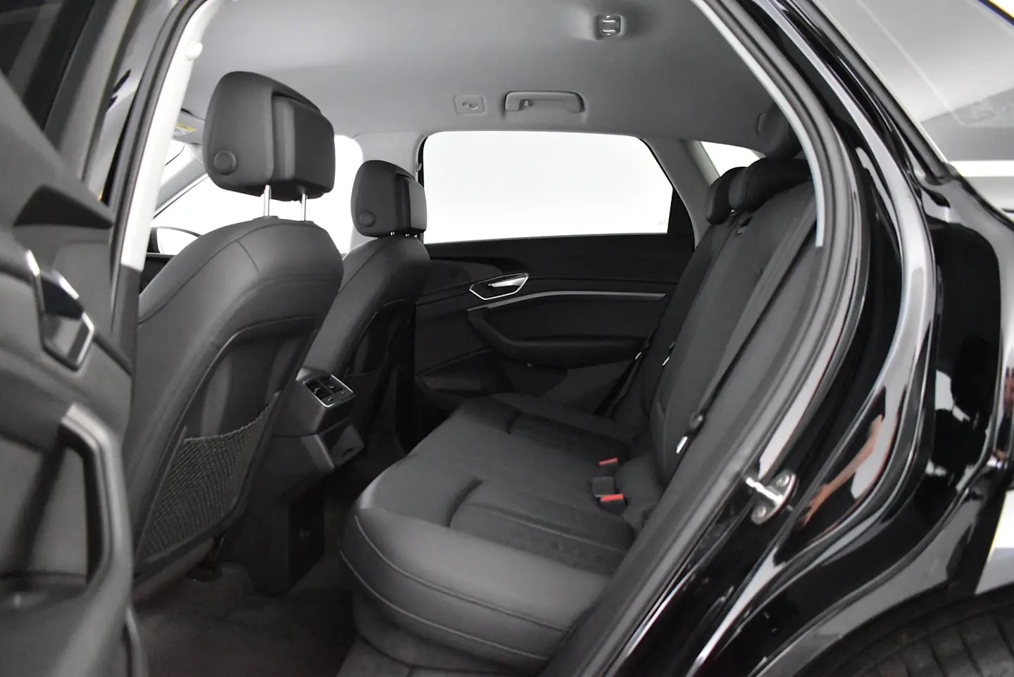 Car Image - 2Lp3WN3dlr0nvEcMC4sb4p