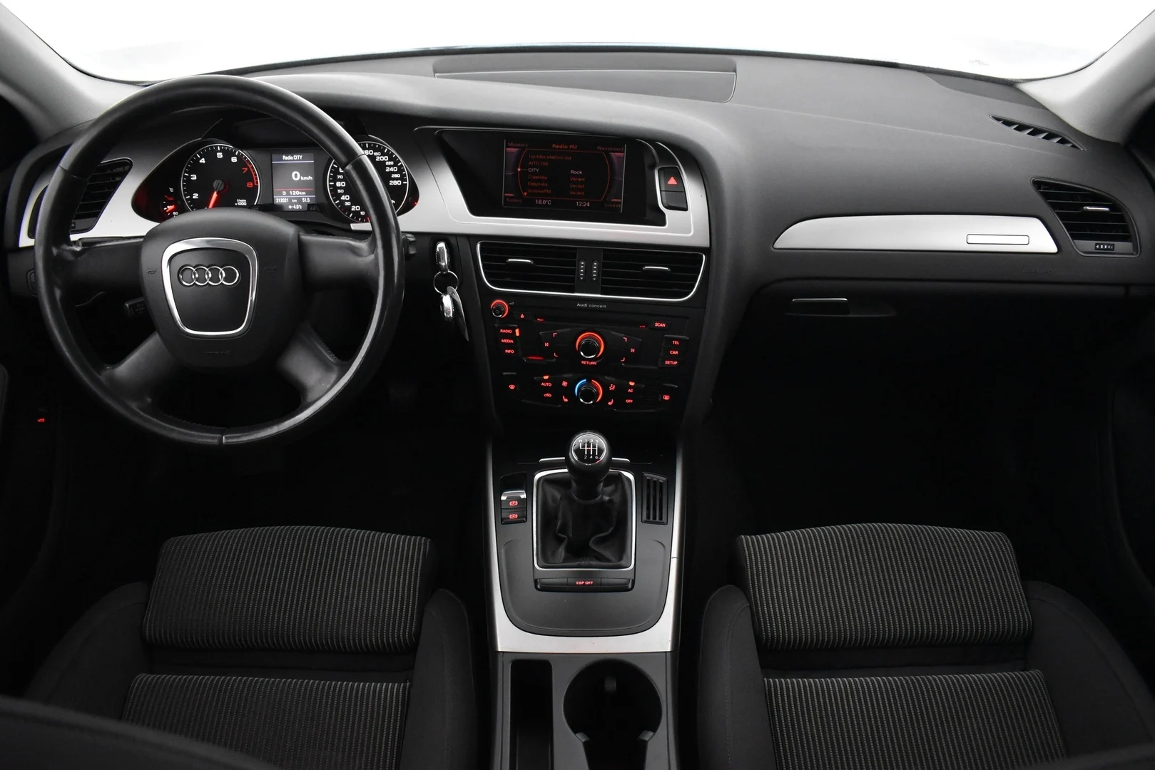 Car Image - 5cpBaR7Yz6zXxf2RHPKsQX