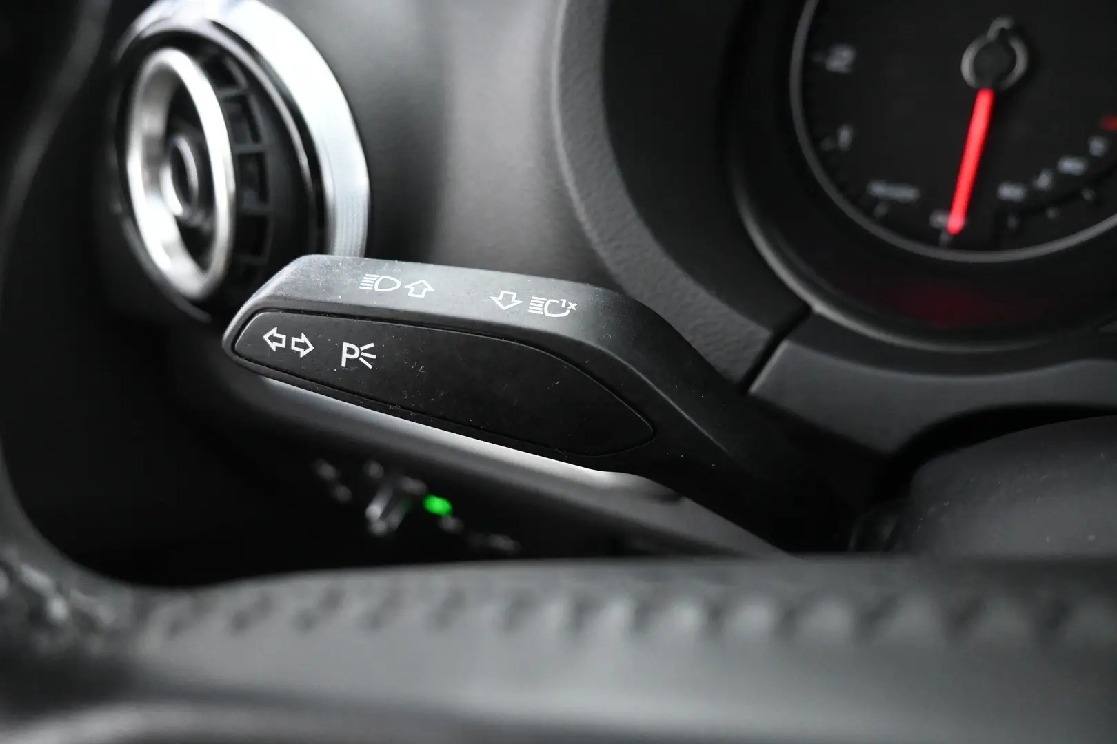 Car Image - 3f8H4Skjkqd7pJUcOkhssB