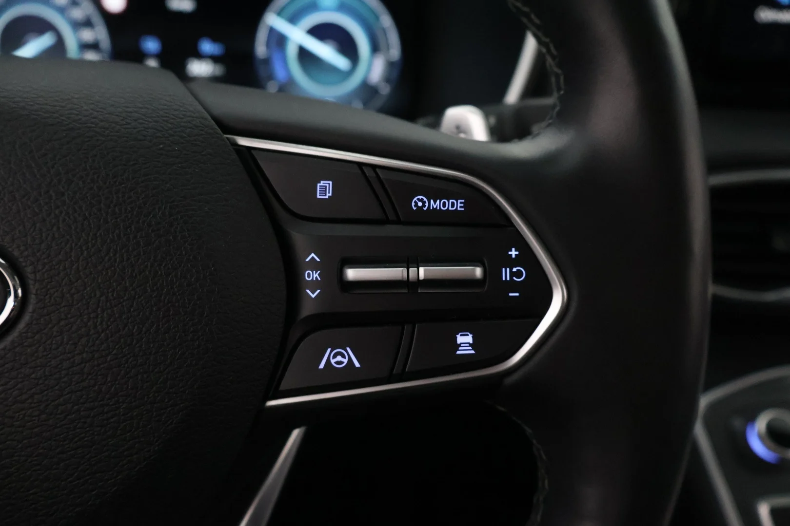 Car Image - 4mKfqeOo5eDGScJ7aHFII1