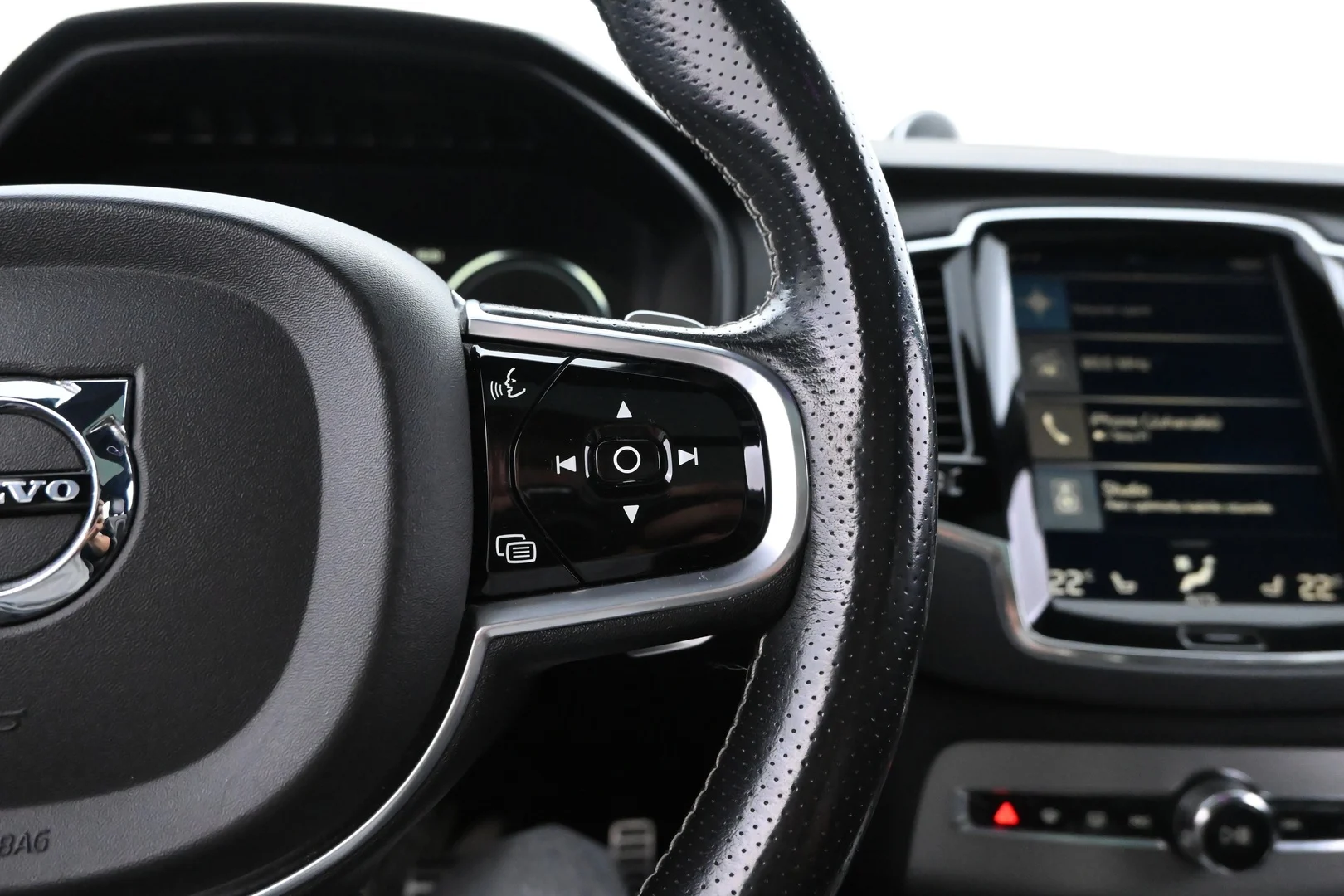 Car Image - N11eYglKLGG481O3l8T0R