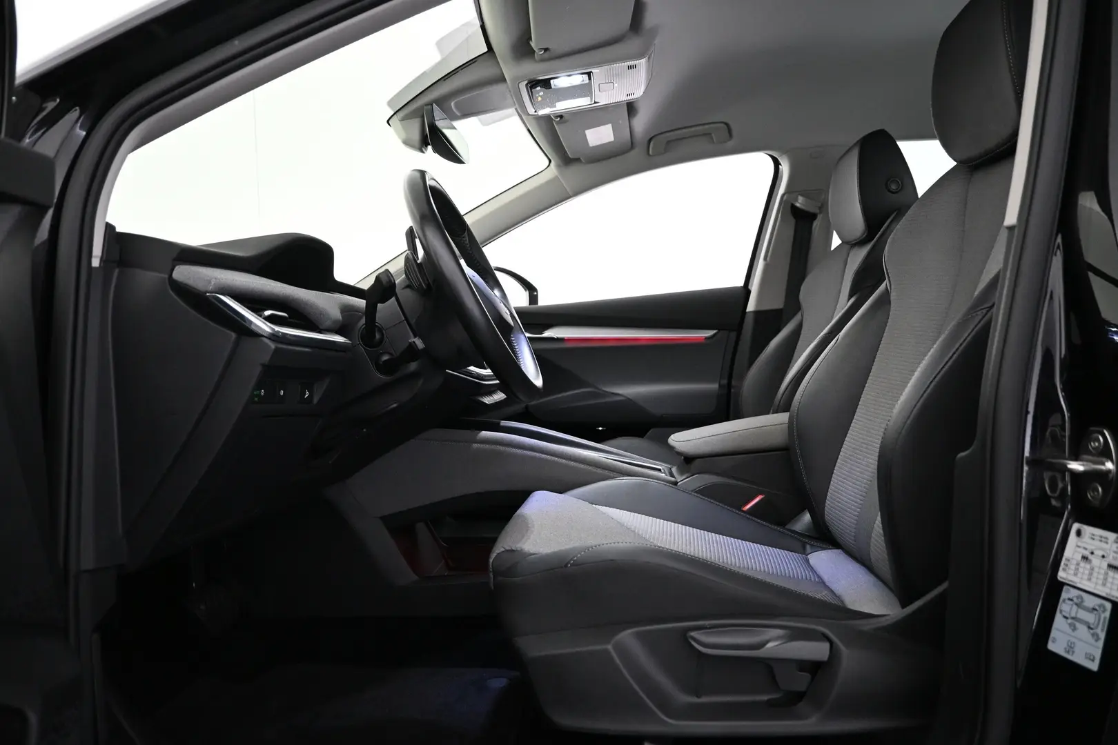 Car Image - 3vfTOYH1LmNaVvq99hgTe2