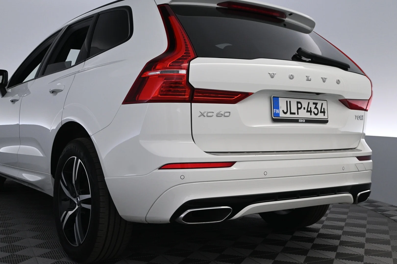 Car Image - 5mVCLU2xBzeOdBww1bqMom