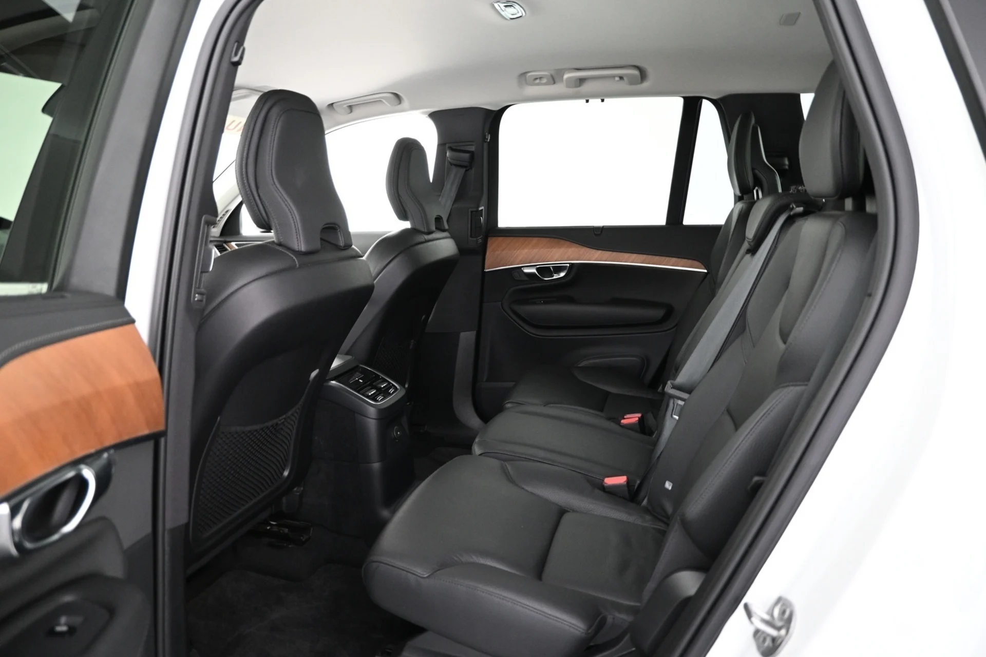 Car Image - 6owT5Hq8QRgsnl02ZtgF8f