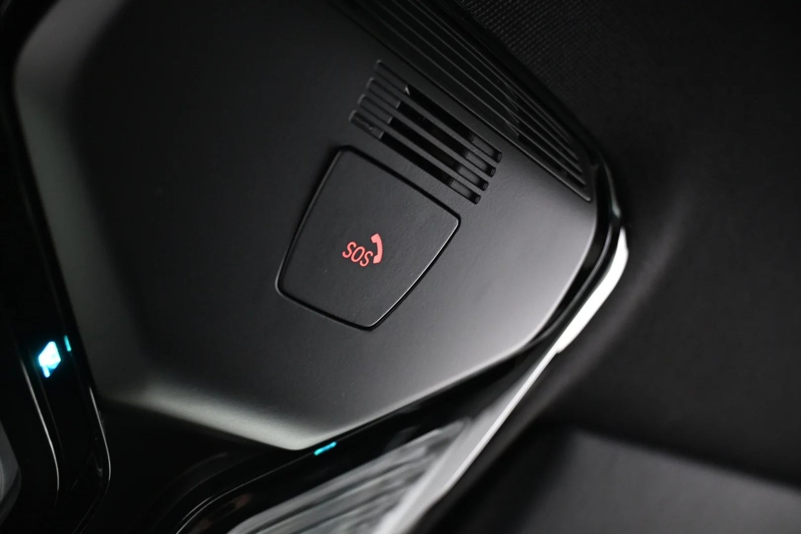 Car Image - 3Kw1sGa2axSiG3zBMtyQlR