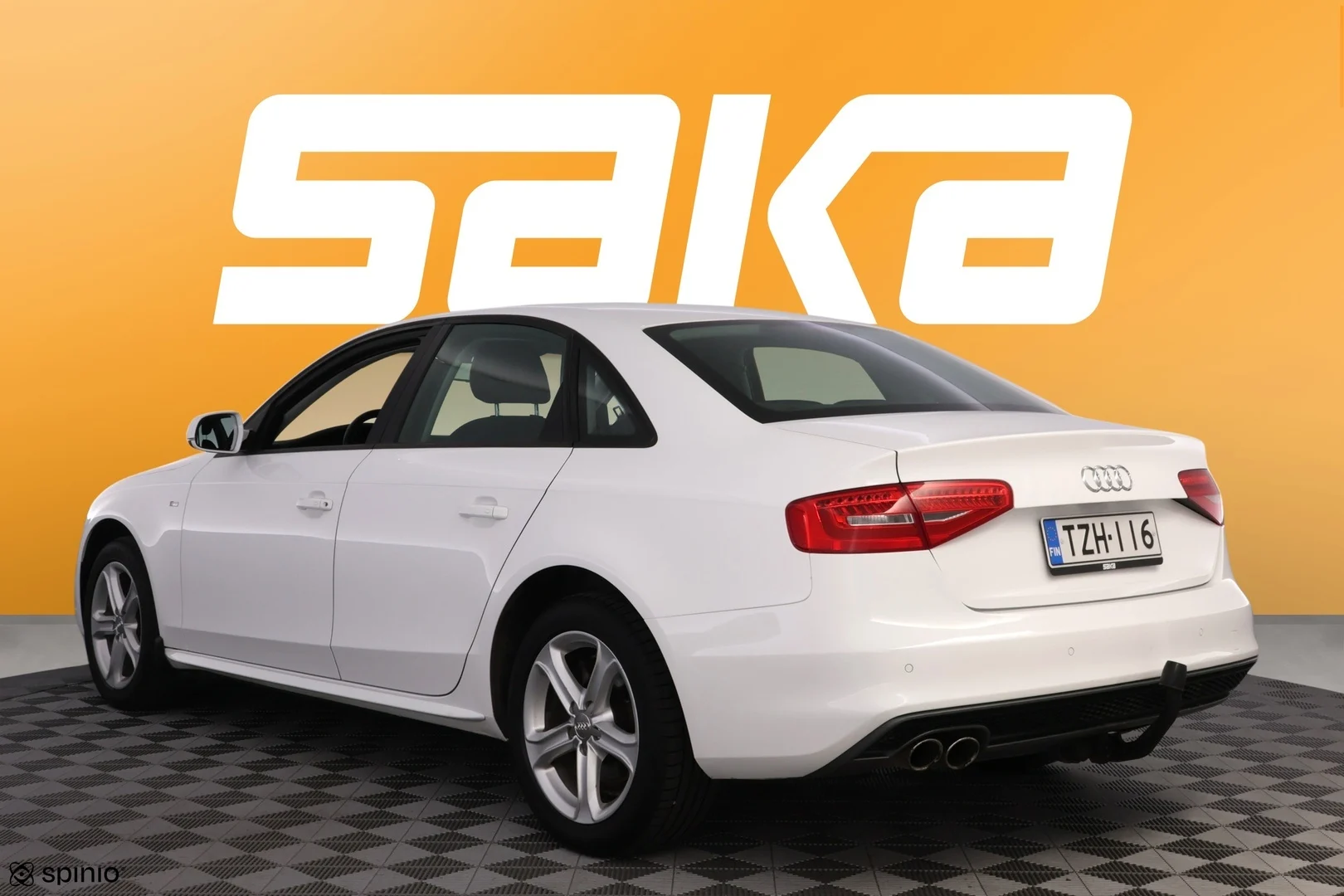 Car Image - 31EkE0RKpO76H7REc8f4dL