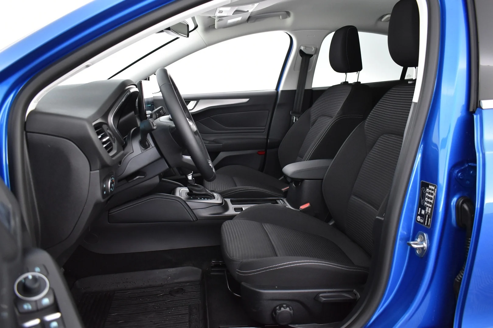 Car Image - 301KN6QTfE9FhkGF4NIpoF