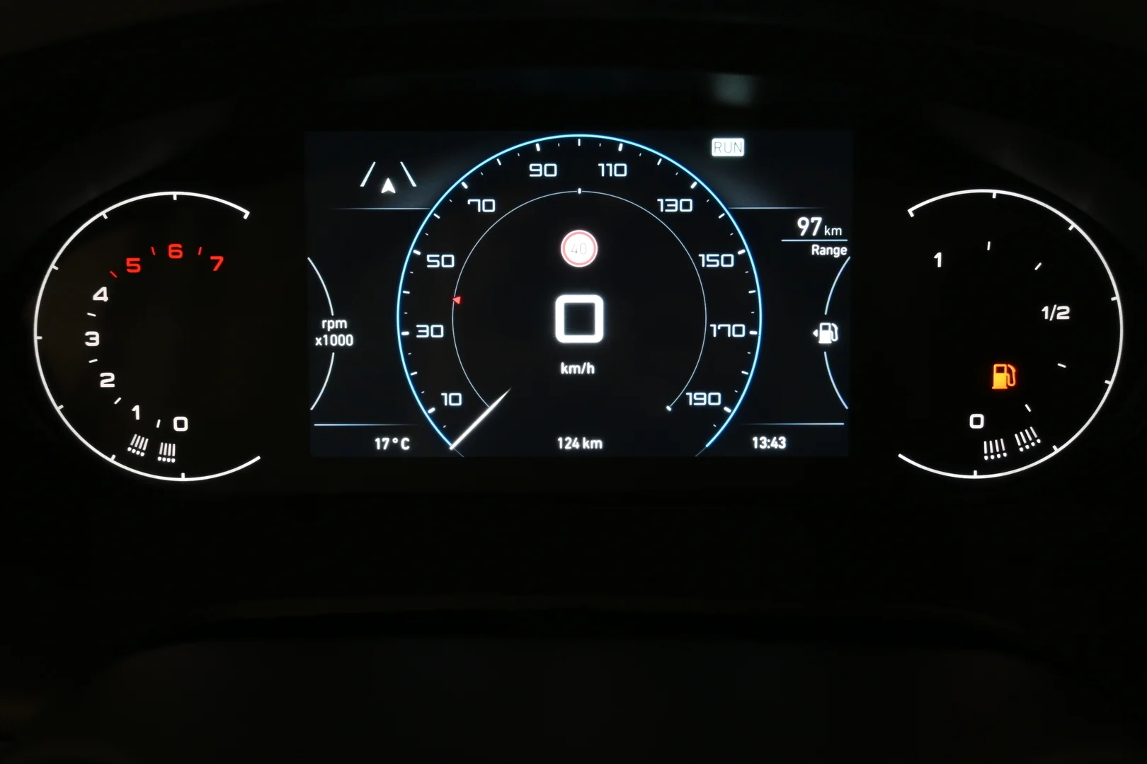 Car Image - 2XTcKjNKygbtHl8VPXEhwo