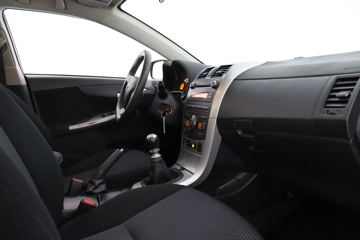 Car Image - 2t8rR40JIe9Keivrl2RwYY