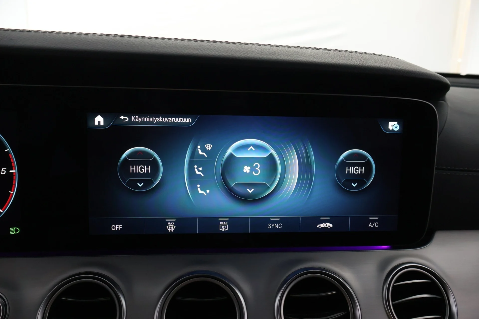 Car Image - 3MFITUM9aICbTP7Rd85xNG