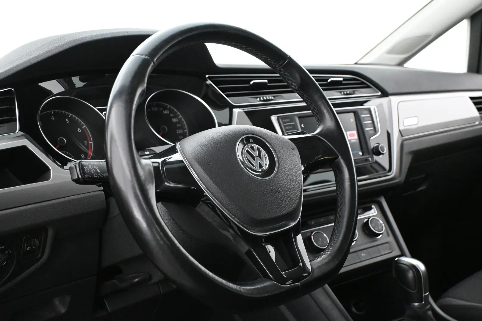 Car Image - 2zvWXzn12qgvCCo8xdNVU8