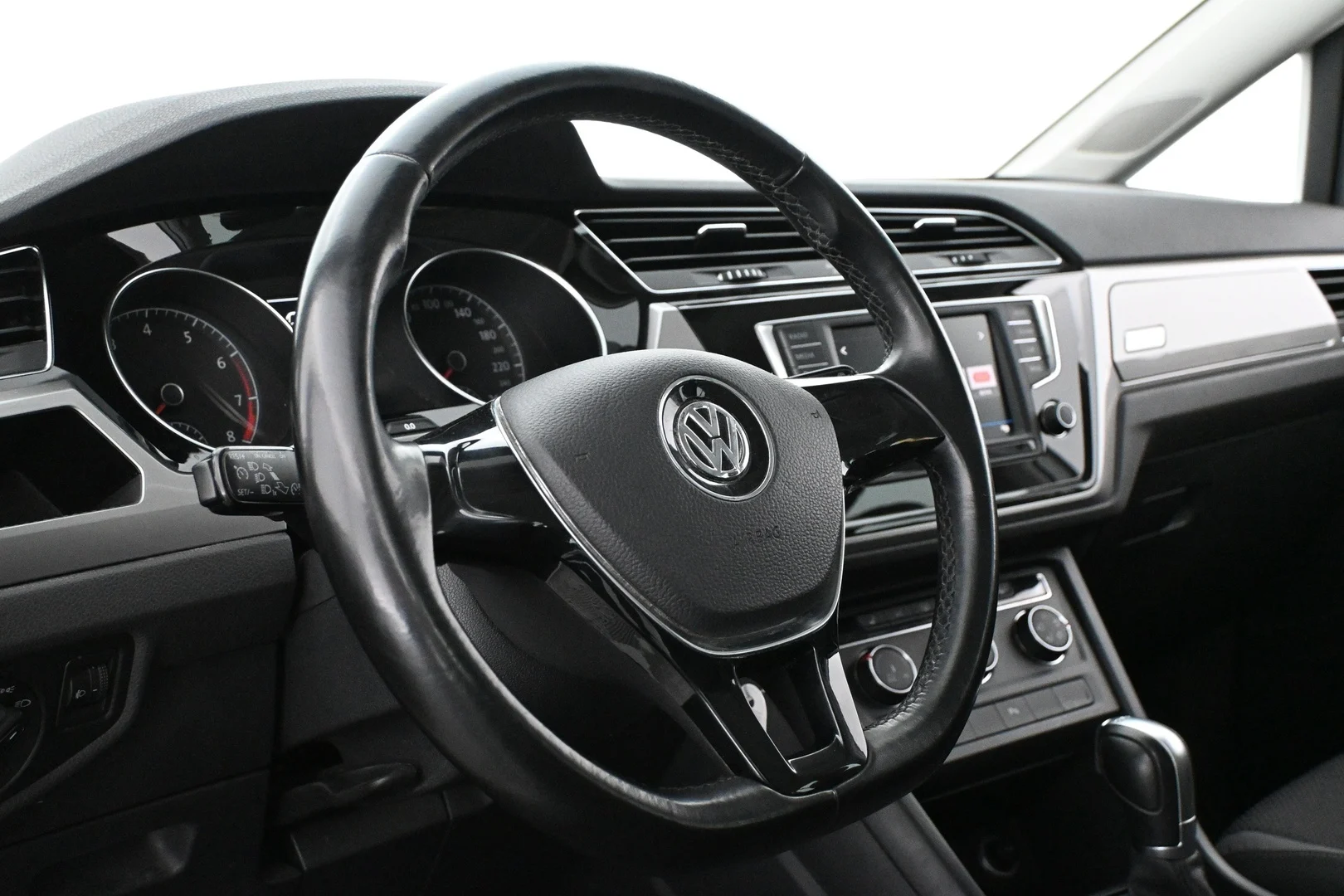 Car Image - 2zvWXzn12qgvCCo8xdNVU8