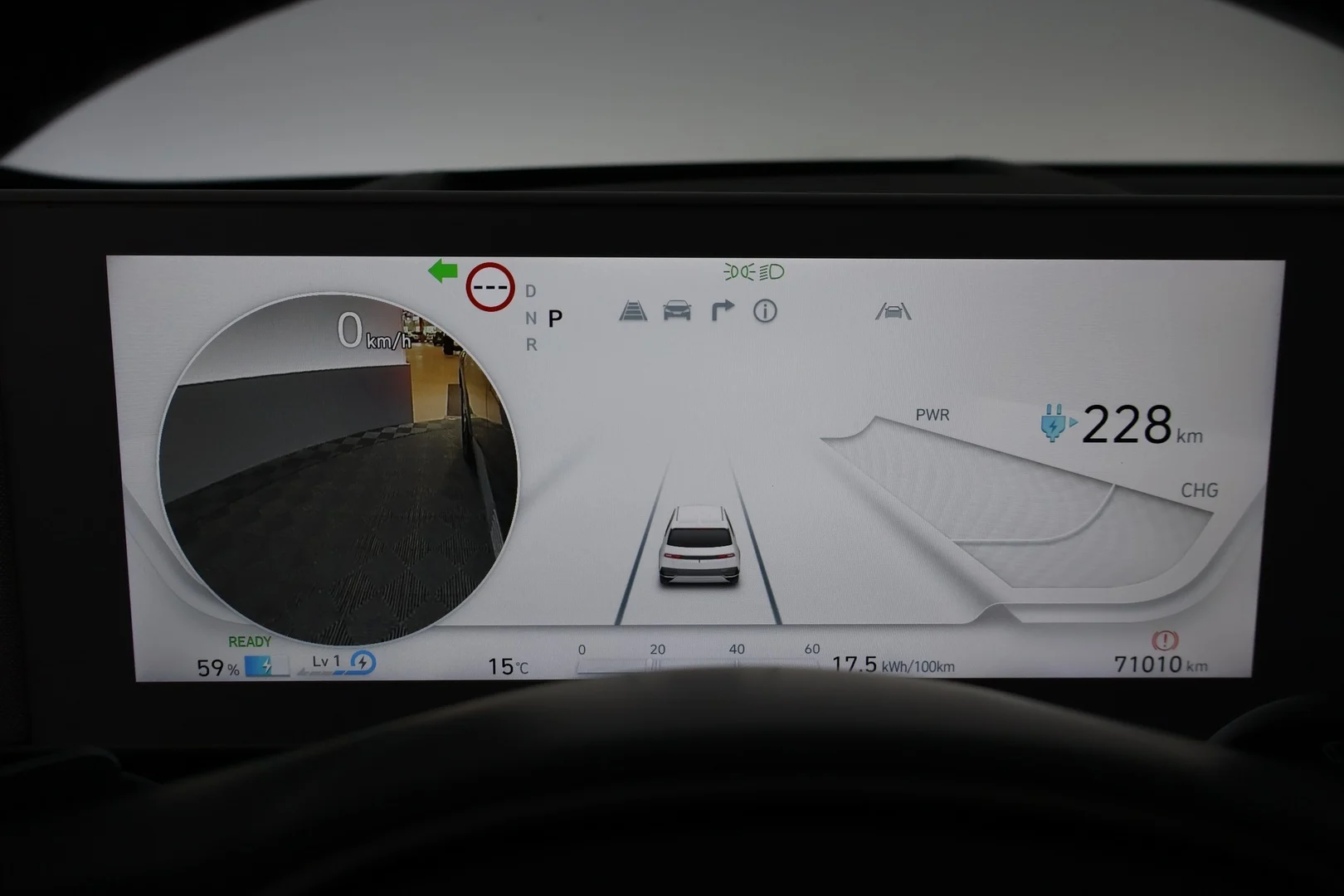 Car Image - 2kVwH8JO3uRpVMMKYSi2x2