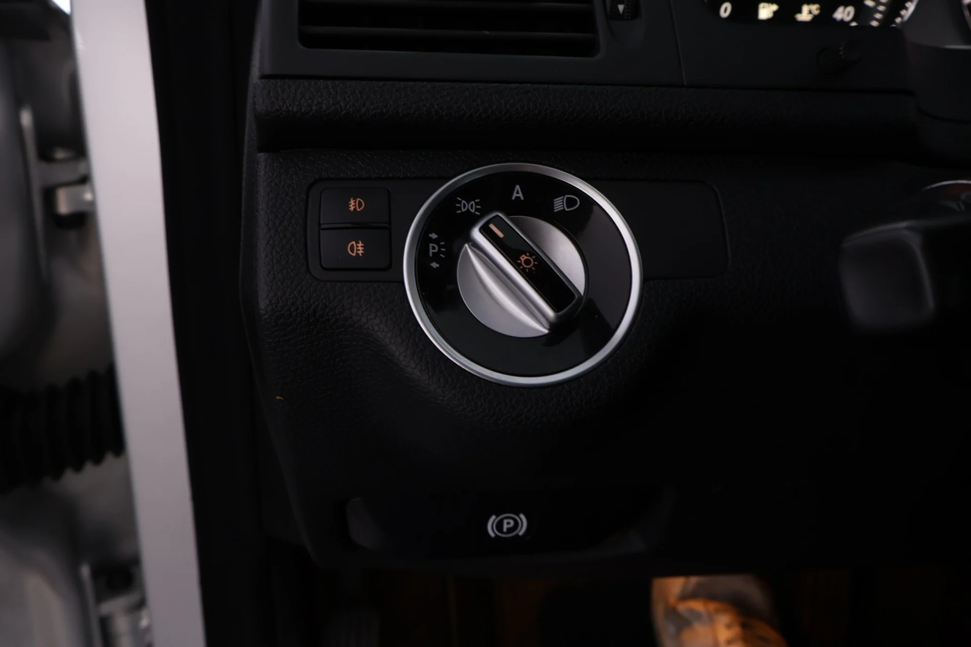 Car Image - SMsHdqU7bju599gQTtjmp