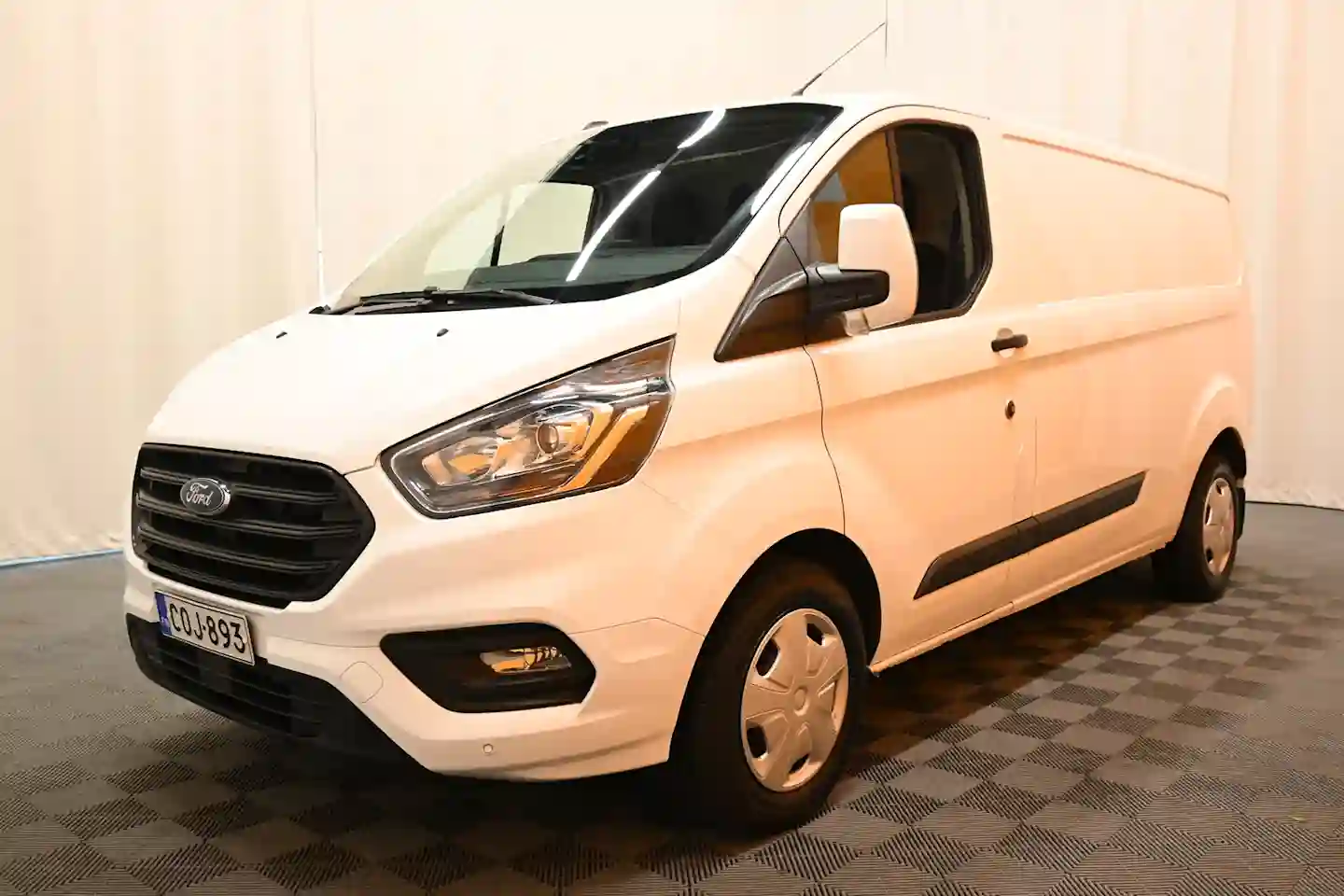 Car Image - 1uWcHi9trDlbs0rS7auOQN
