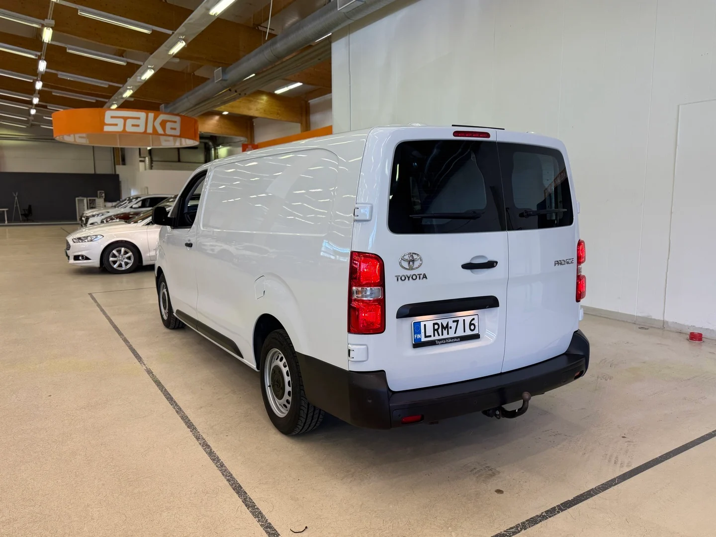 Car Image - CGLZzSN5vamg7sBnJQZBu