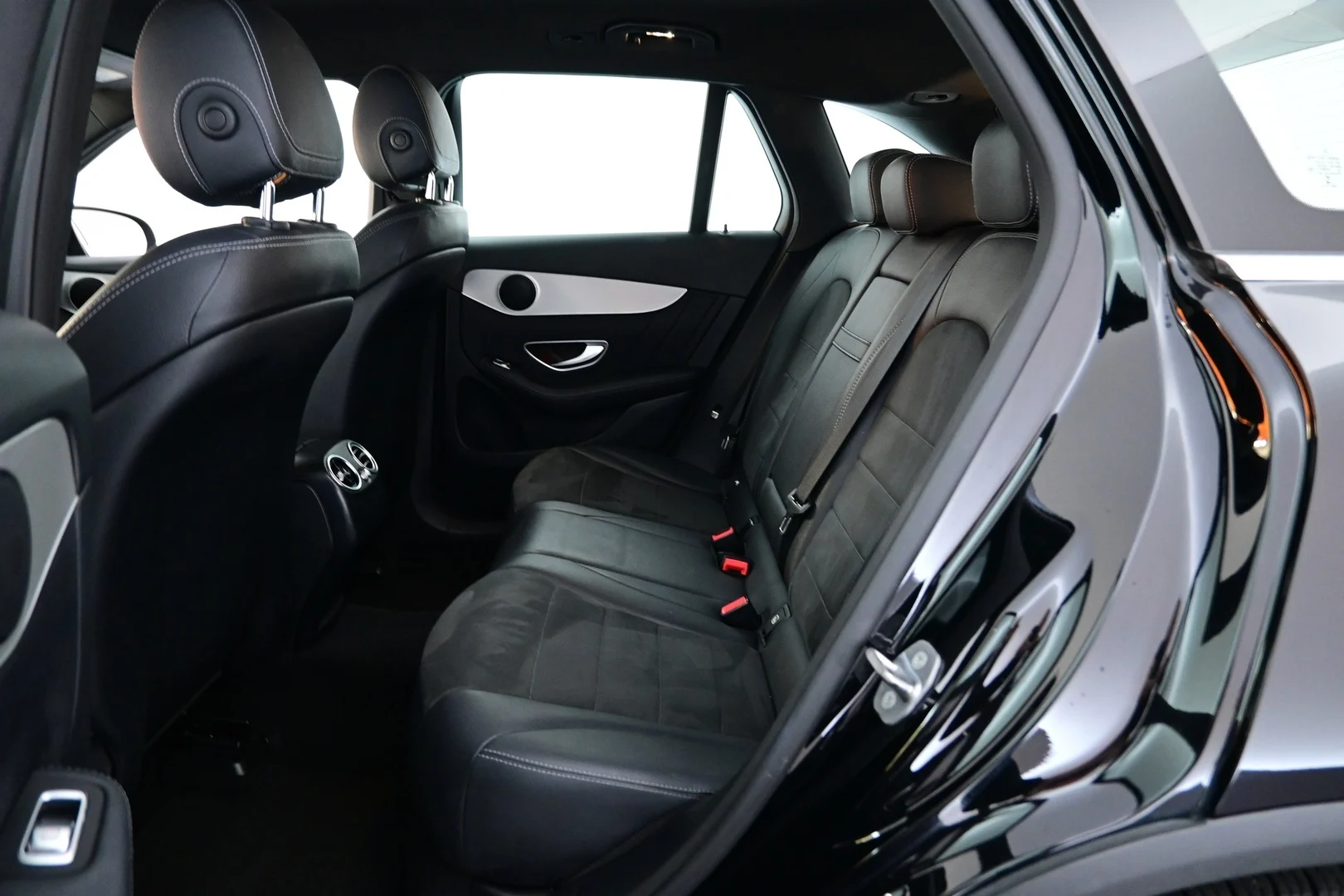 Car Image - 5jmCRA1C3QIBb4UyaZY7Vb