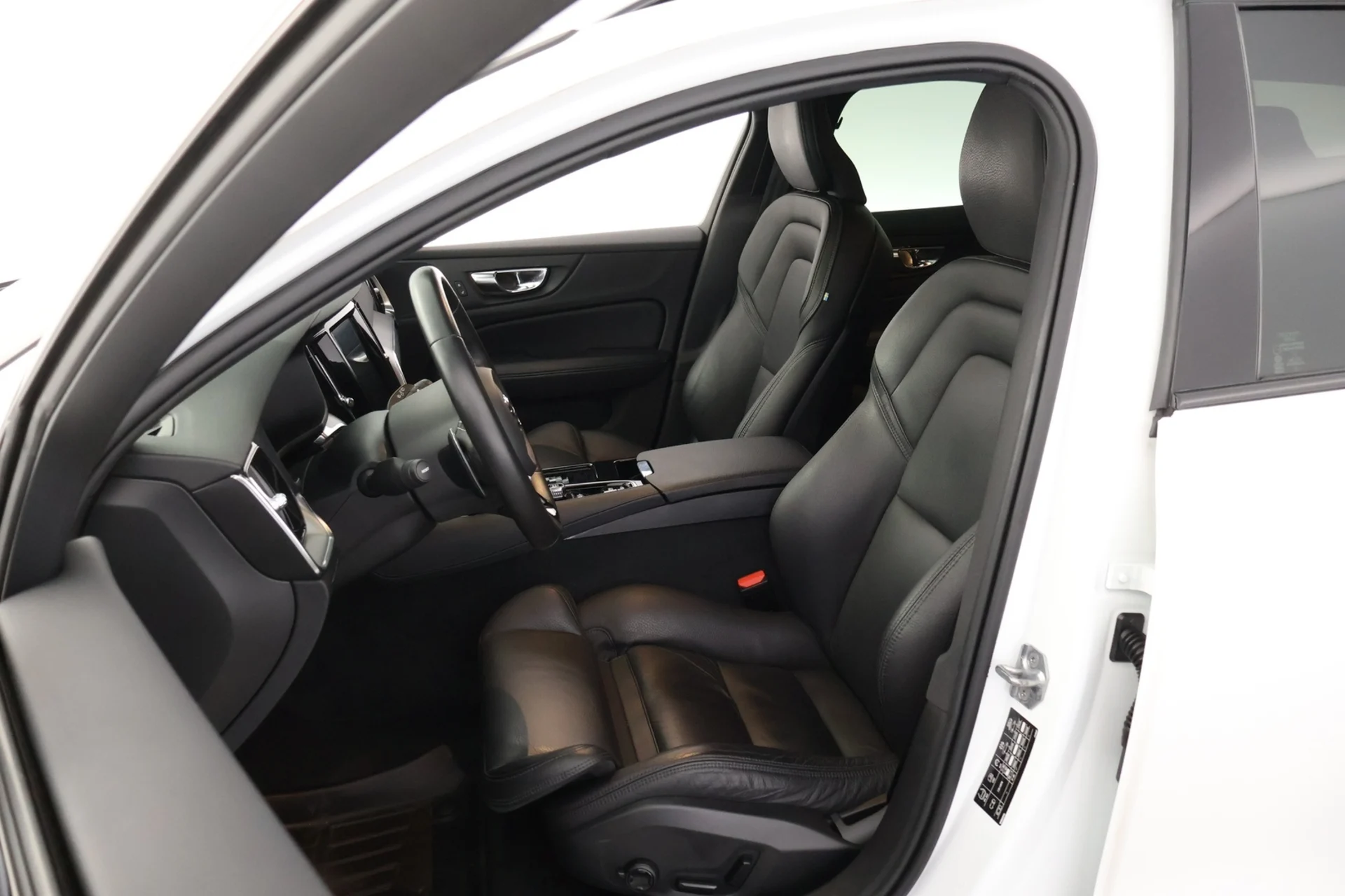 Car Image - 3XbEXEysDbj4oRJq676f0l