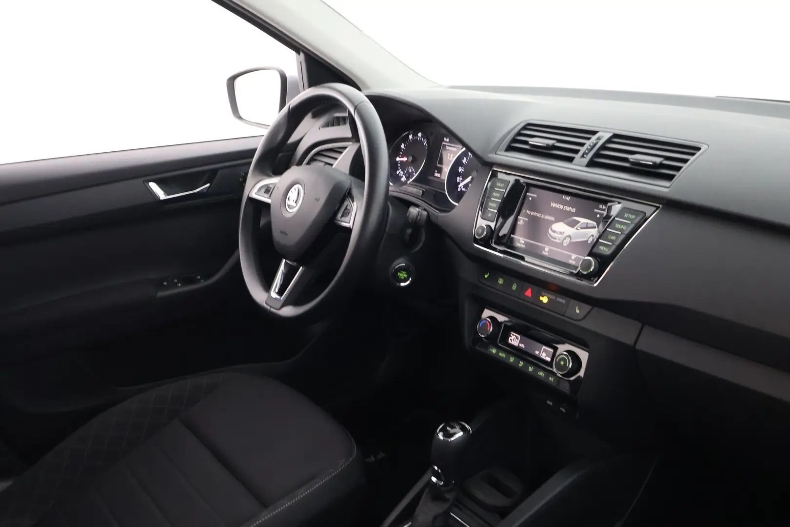 Car Image - 7kMjx4Dv79WuI4WlAObiil