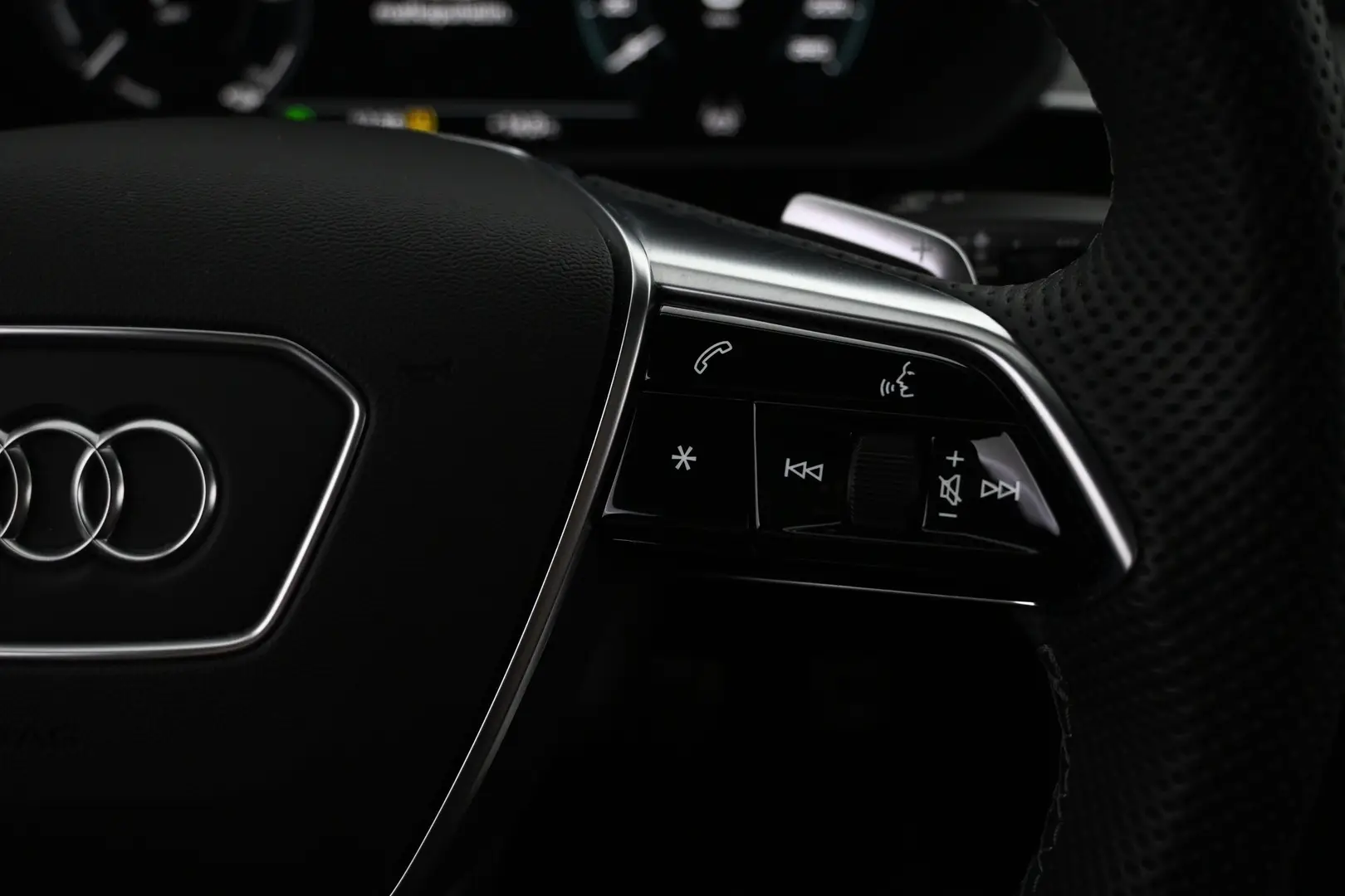 Car Image - 3riC4g8fRZ3QSuaNiKjeNV