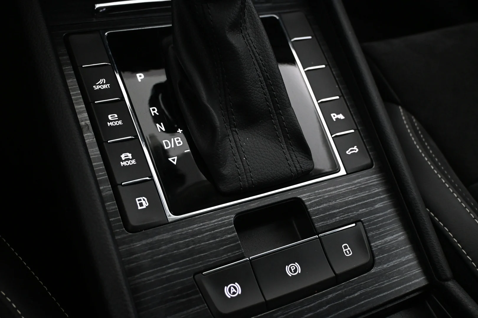 Car Image - 4xES9Mx6YyDWGYZU0kjHjg