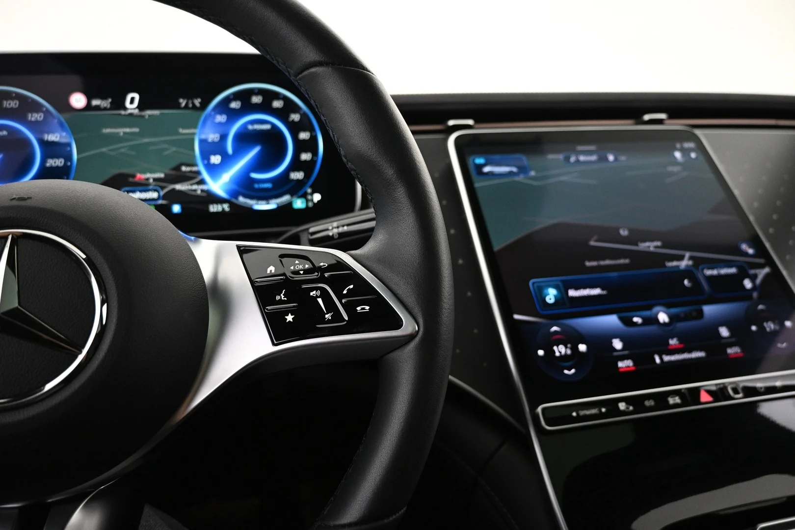 Car Image - 5gUq2CUMSE8M3YFnhYzw1O