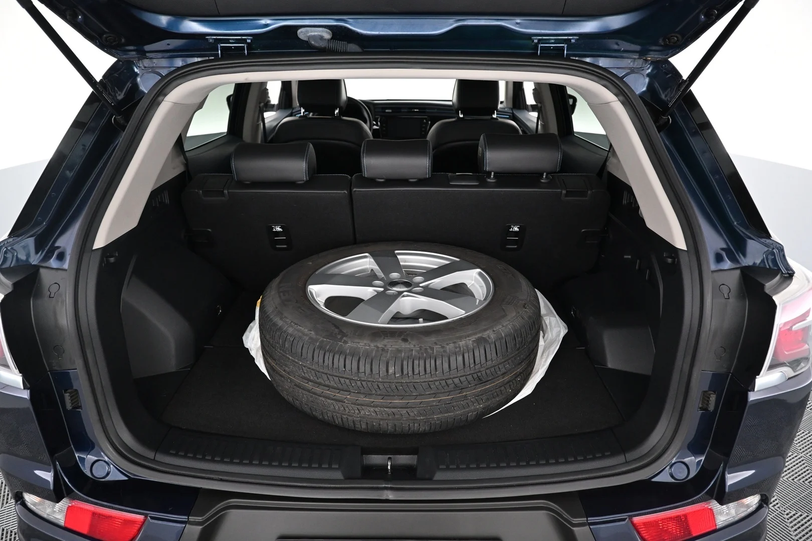 Car Image - jVAfw6u4lGQ85fAcmTYbg