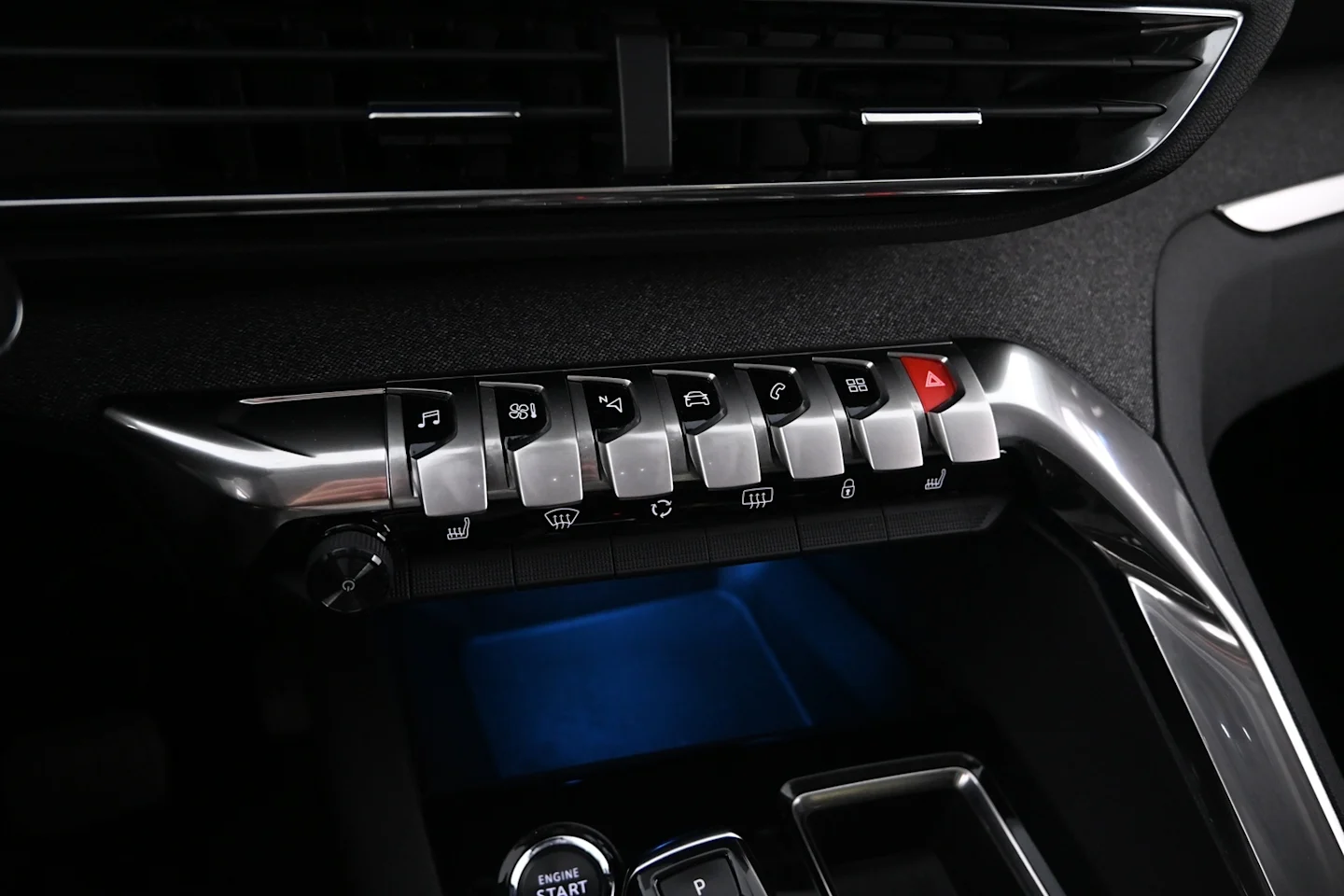 Car Image - 3R0En8F9nL2cBXsMDIMh8N