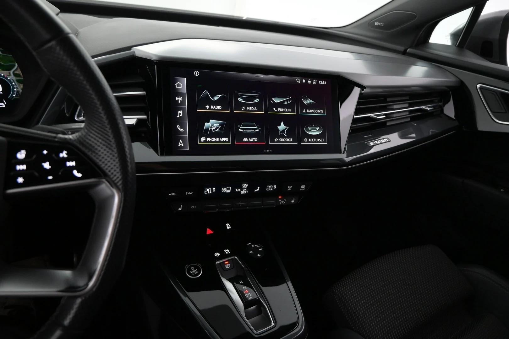 Car Image - LaDA1ZLgd21OJMZKhtWnL