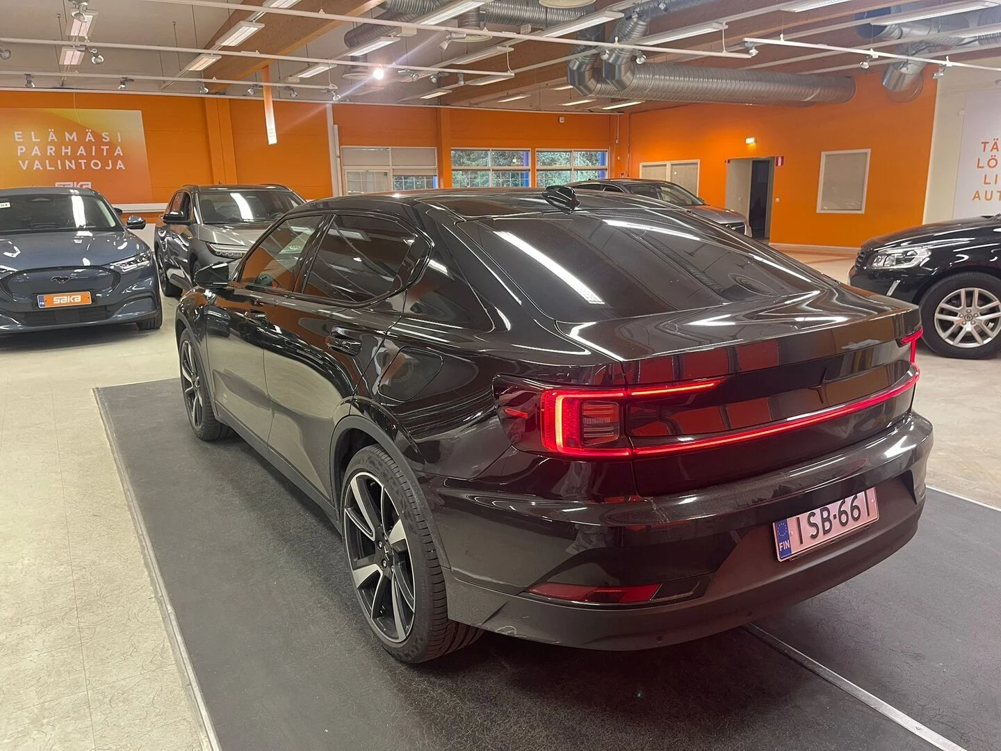 Car Image - 1vfgsEhrRP7kNmO9mMbcYw