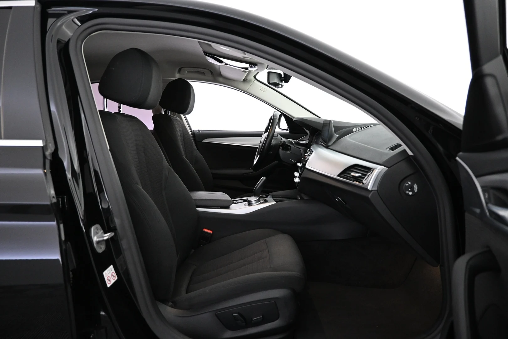 Car Image - 7JbLhQZCI1xokE0fqrFq01