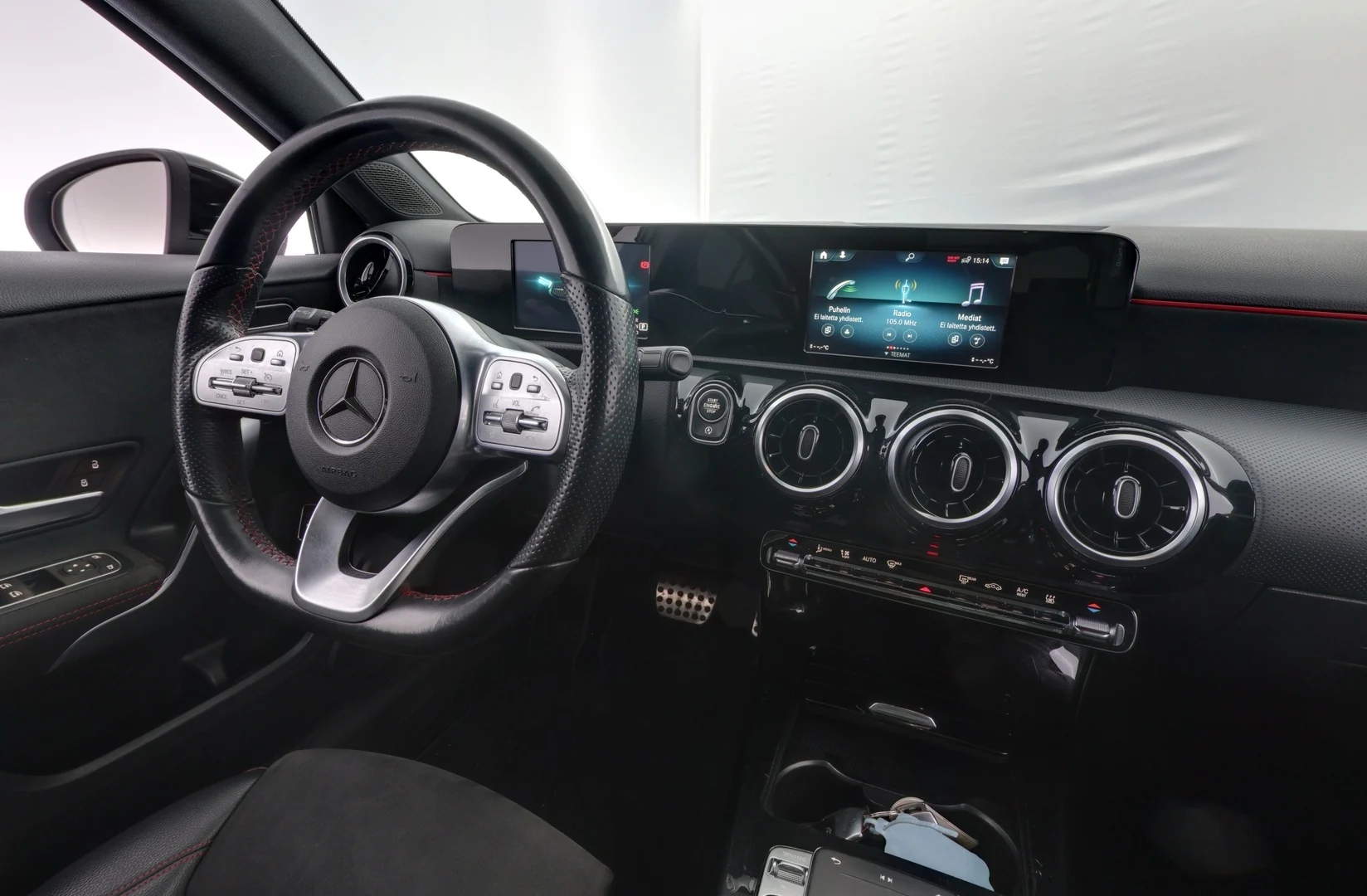 Car Image - 1R4ozGsYT9EQ4dJsfLam7V