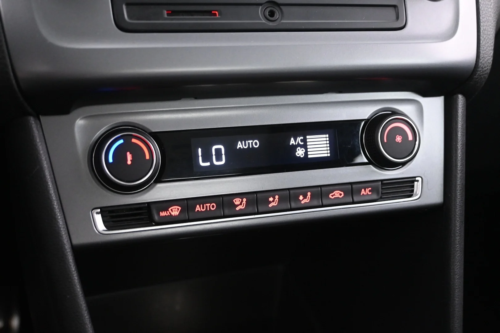 Car Image - 4otyeiZn7D9dzddEOqSf65