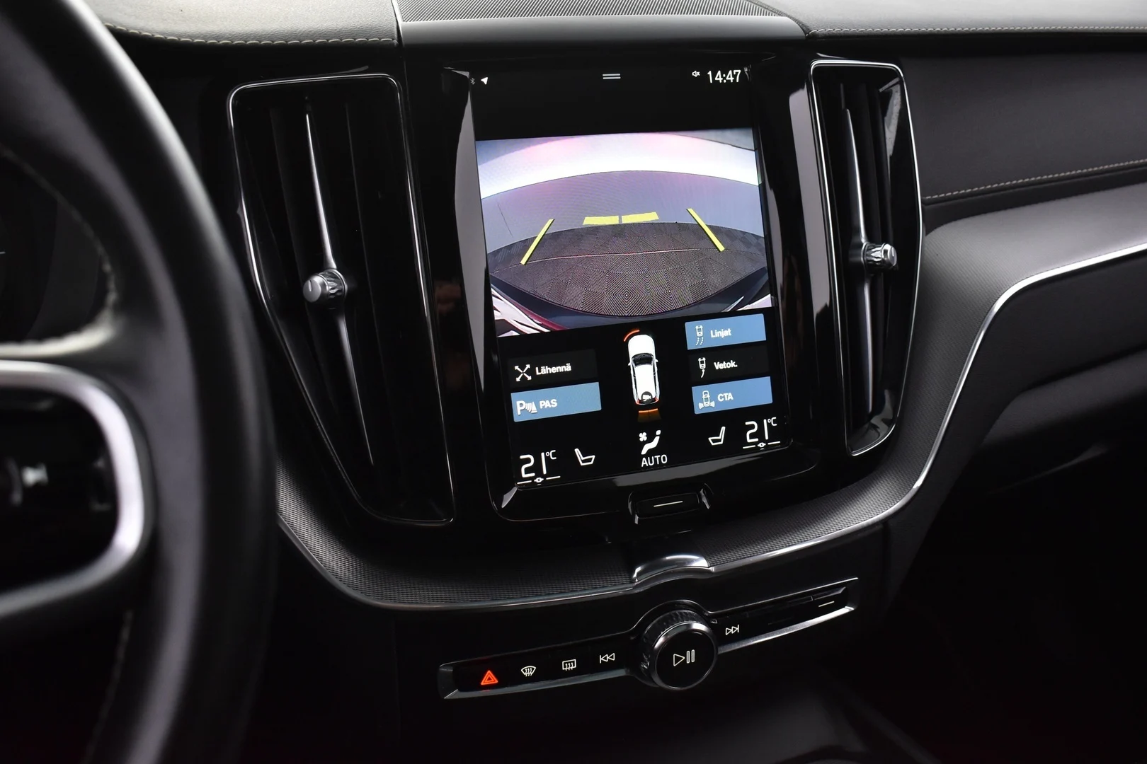 Car Image - 6f9F5wCcHwBg1Or60RIunr