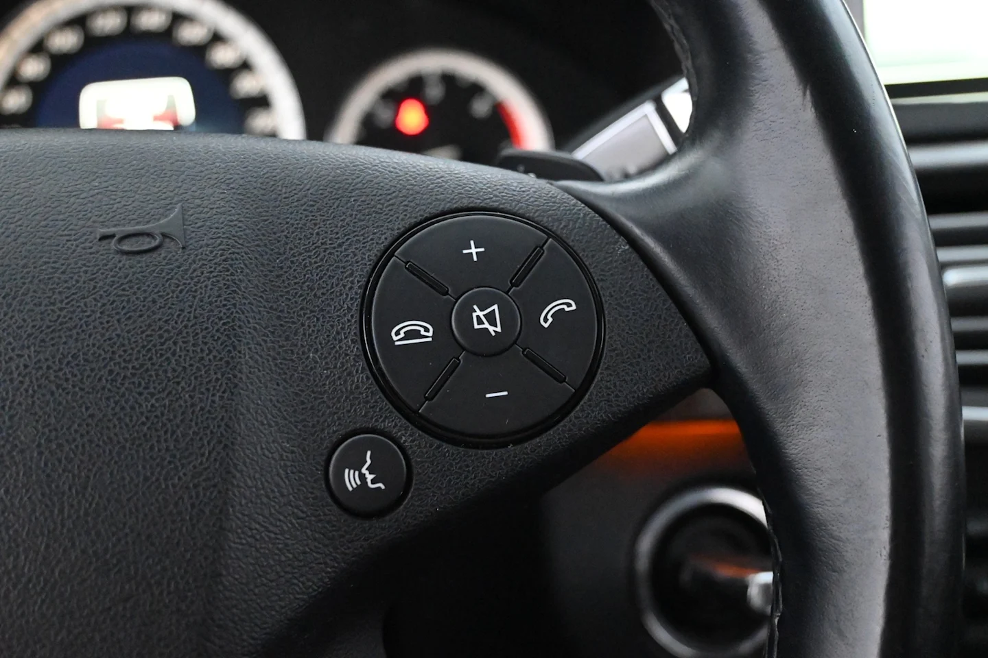 Car Image - 1AhBjVwjP2RETEc1IUsKB1