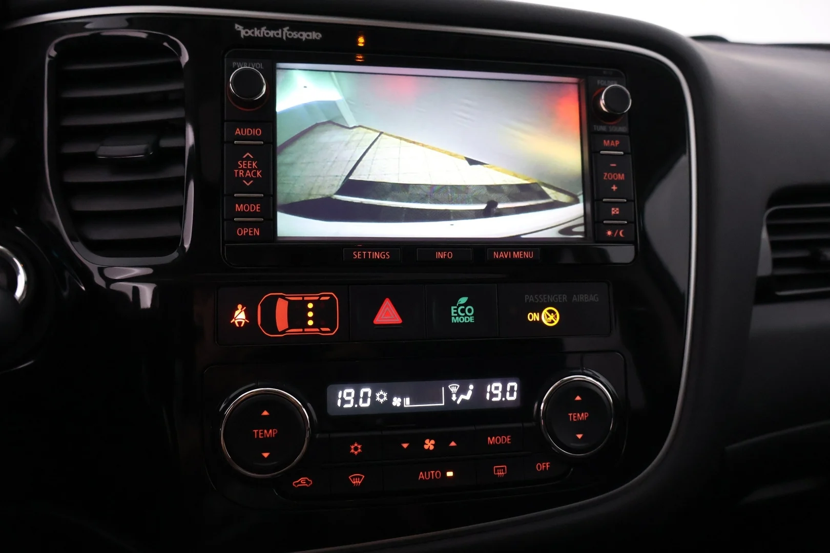 Car Image - 2ksgP3X7I64bMrcRHrU4gH