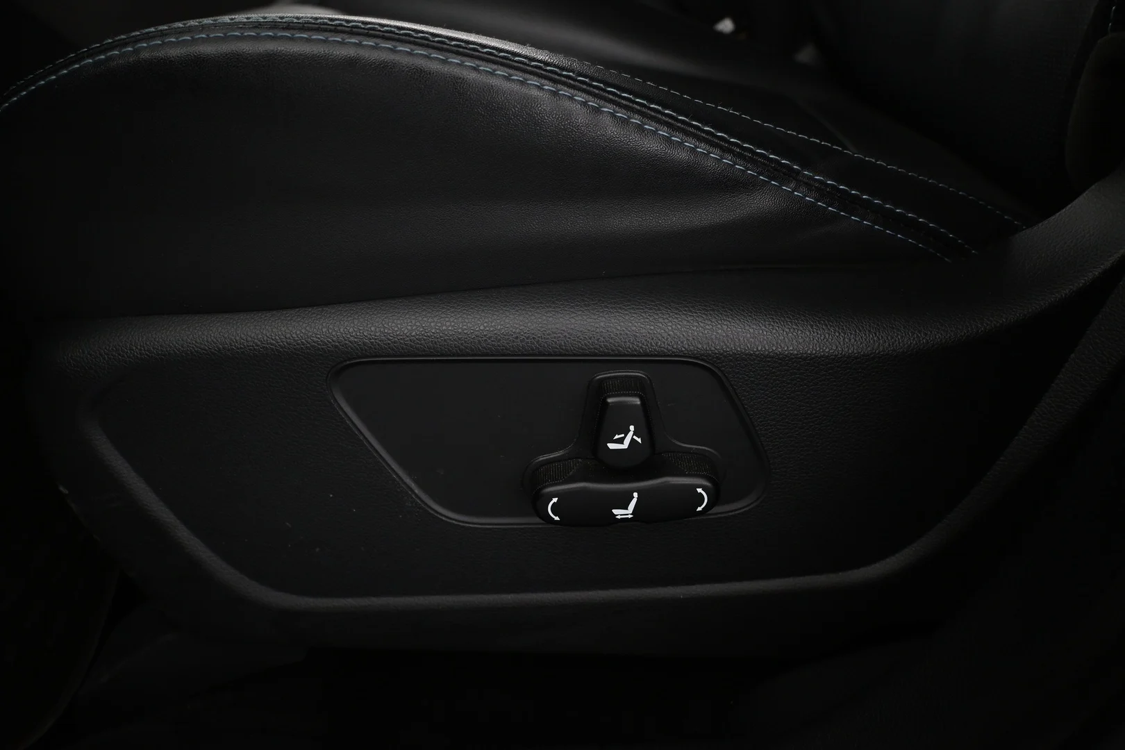 Car Image - jVAfw6u4lGQ85fAcmTYbg