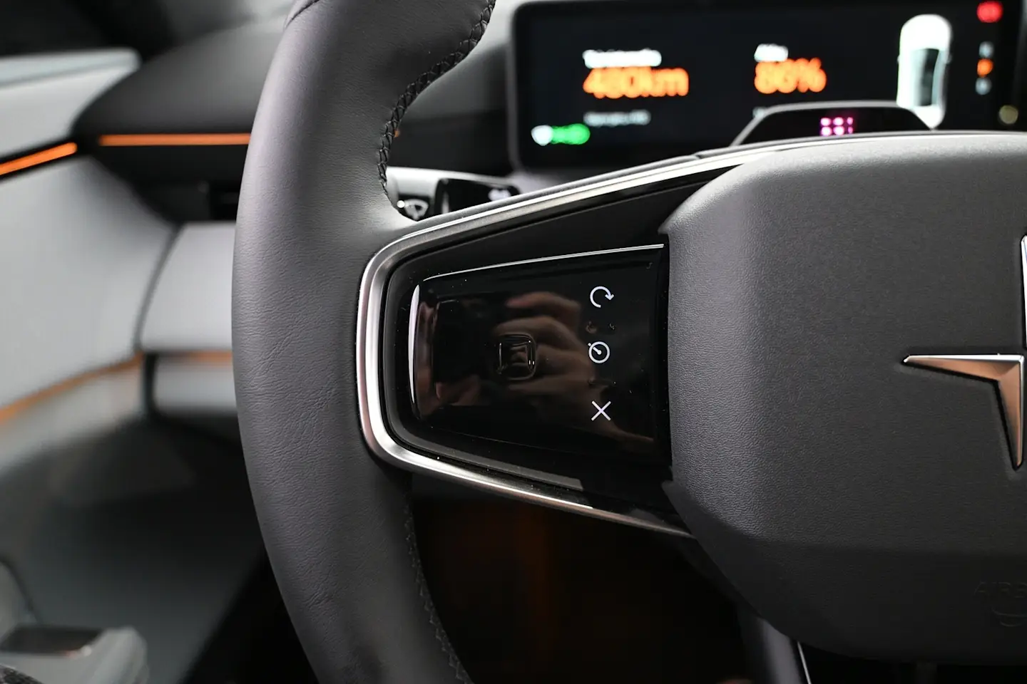Car Image - 2BR3nPT0yz9r4JmvJ2IRnJ