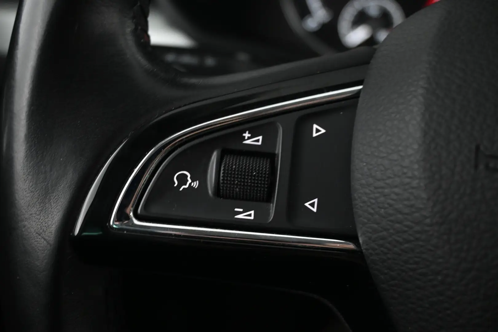 Car Image - 4pcGifHvjQoyo8zvudFfIZ