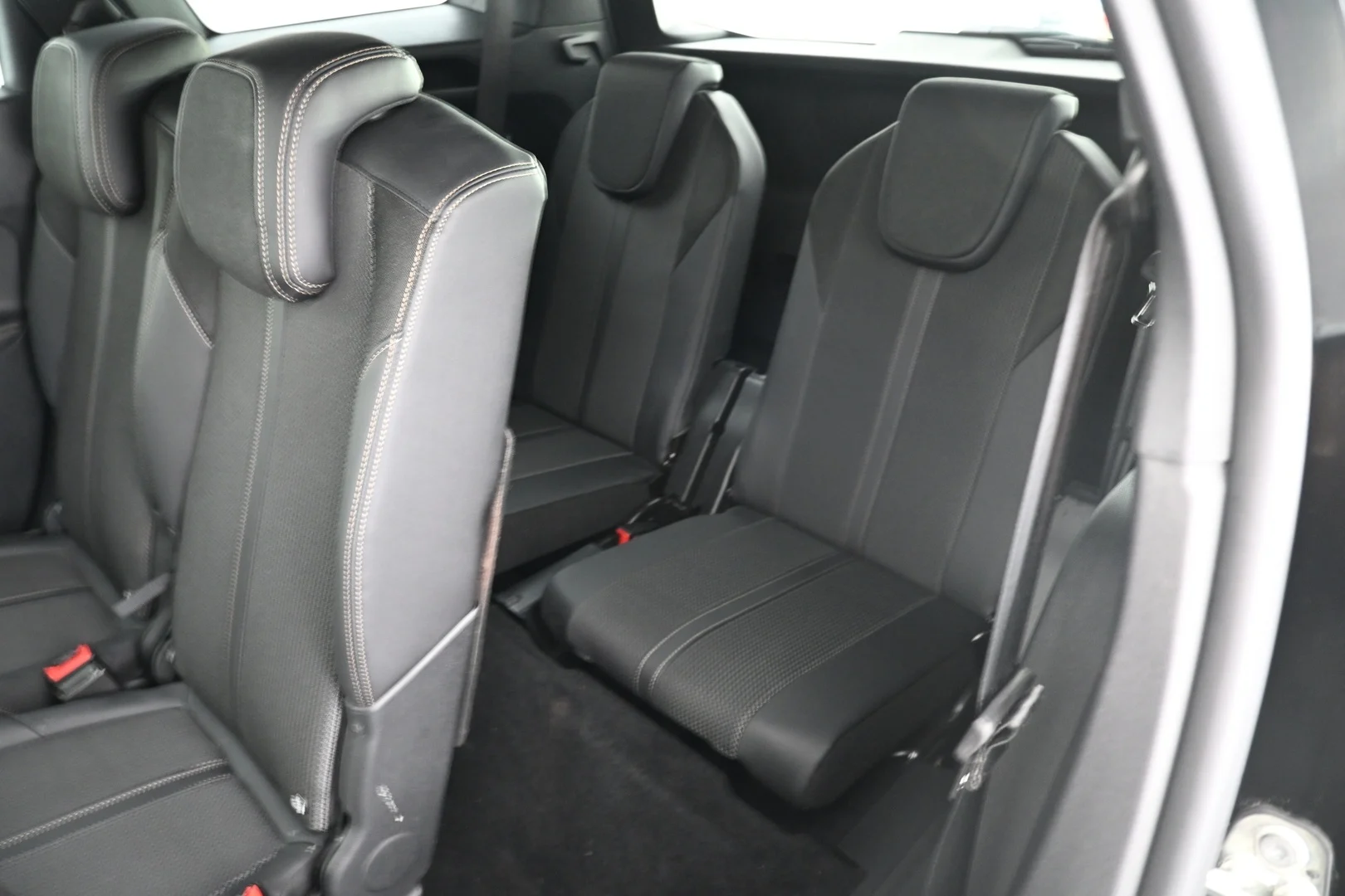 Car Image - 5AxbKUZIJ8CjPidO6Y4966