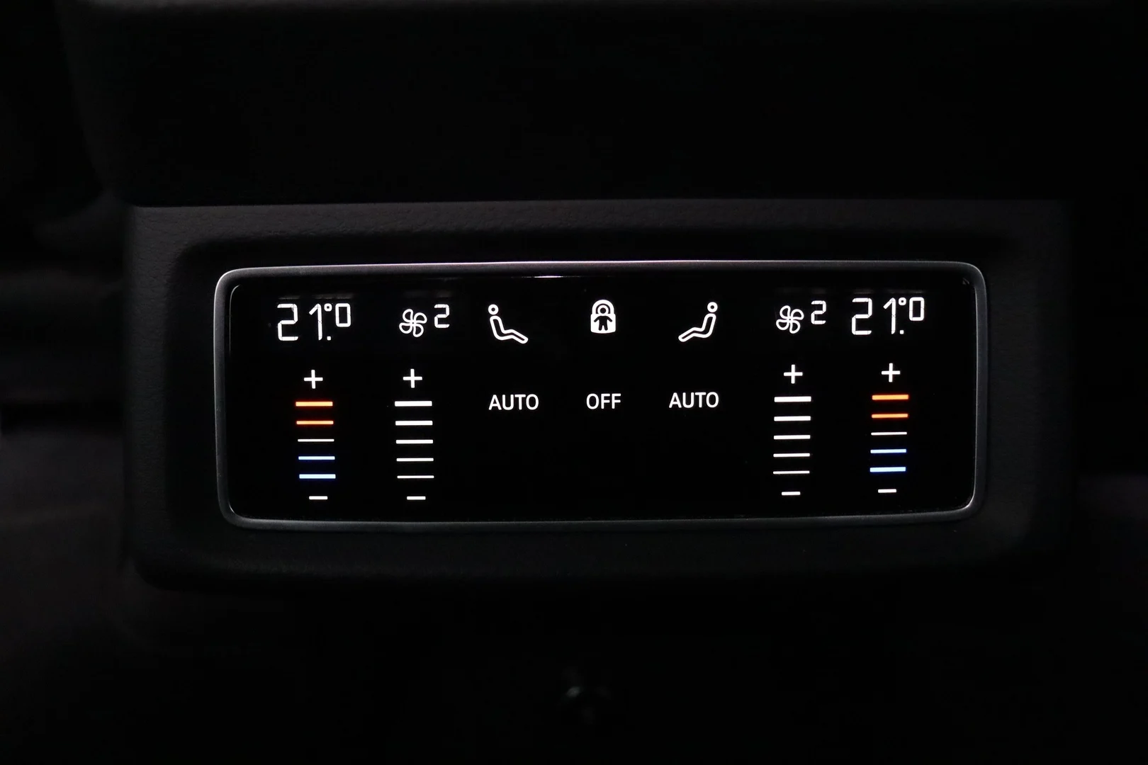 Car Image - tlPjRe3ds9J7DYVaauFYl