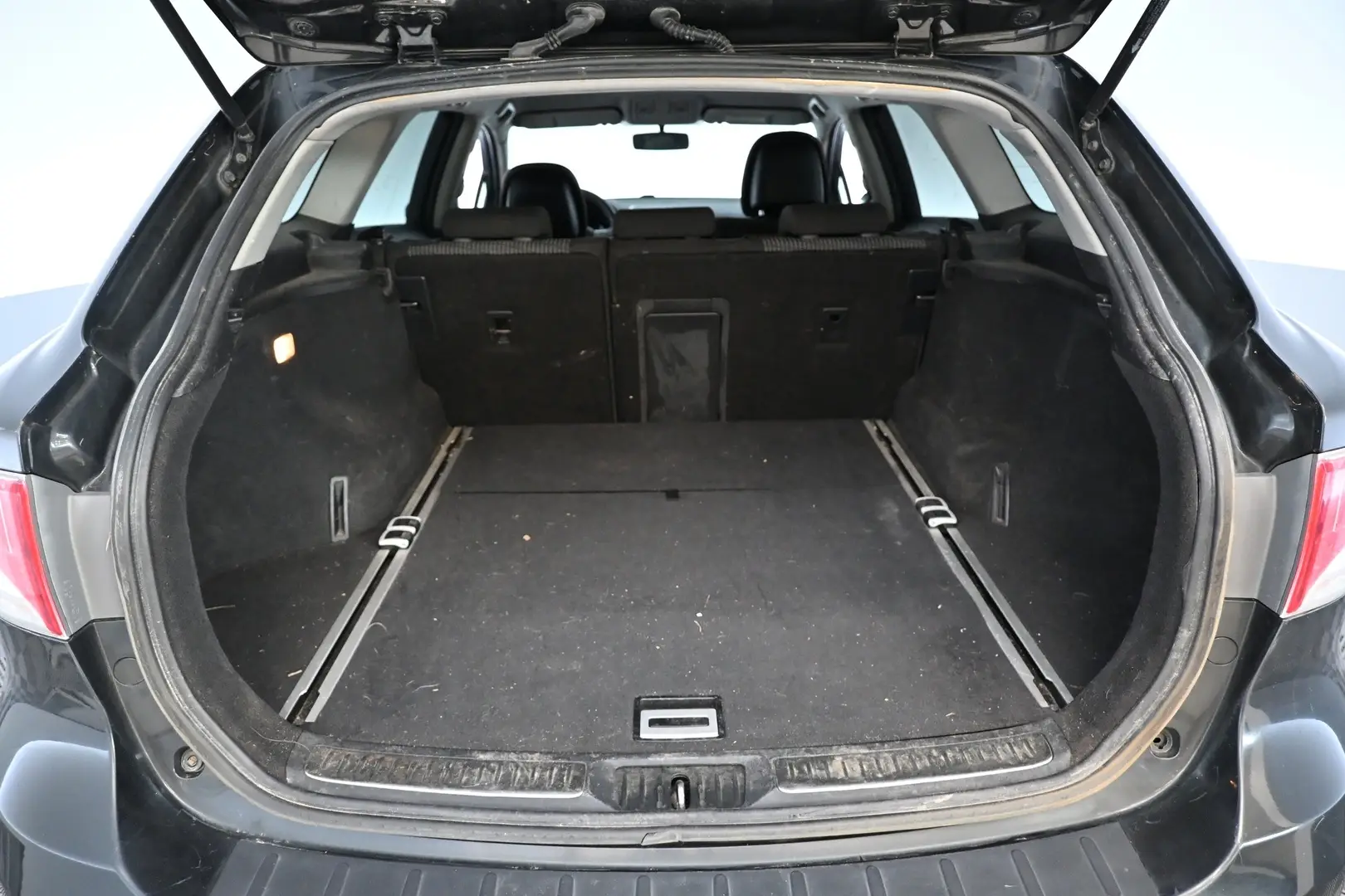 Car Image - 3VnUKAyiVfrzsCQuUuze28