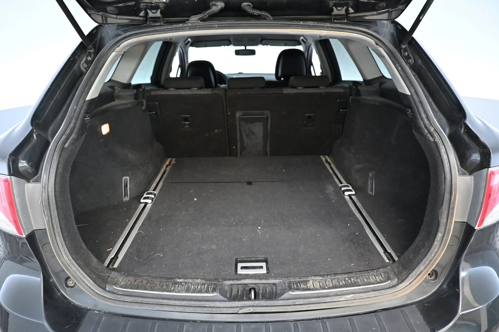 Car Image - 3VnUKAyiVfrzsCQuUuze28