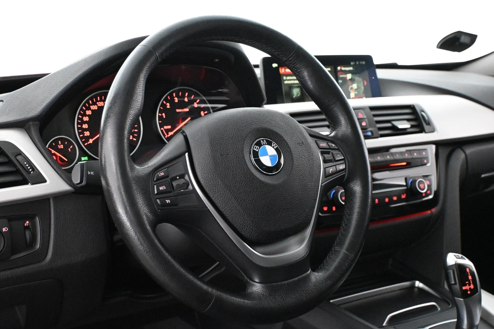 Car Image - 3ylhIqhJhIVyVphYdj8FBQ