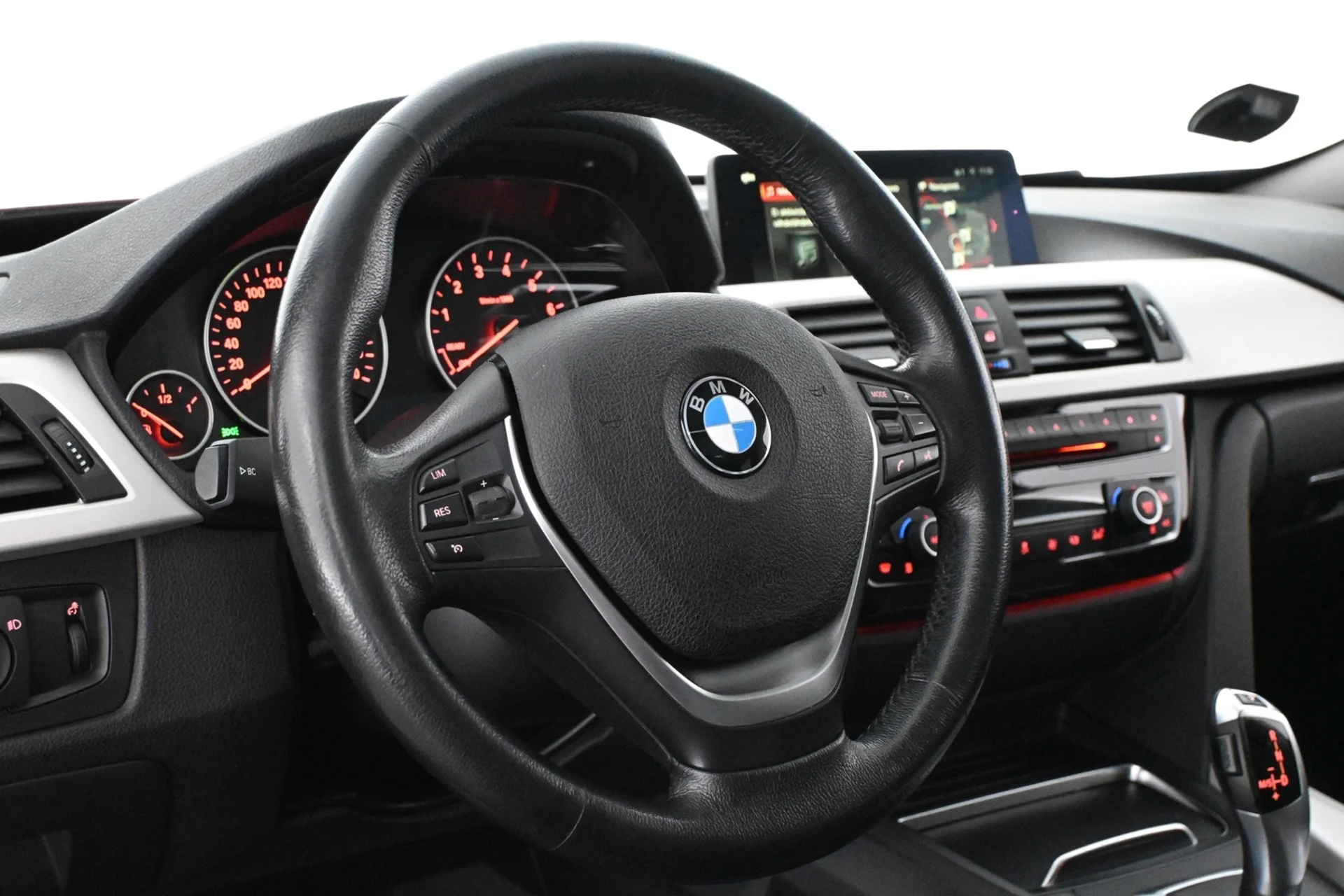 Car Image - 3ylhIqhJhIVyVphYdj8FBQ