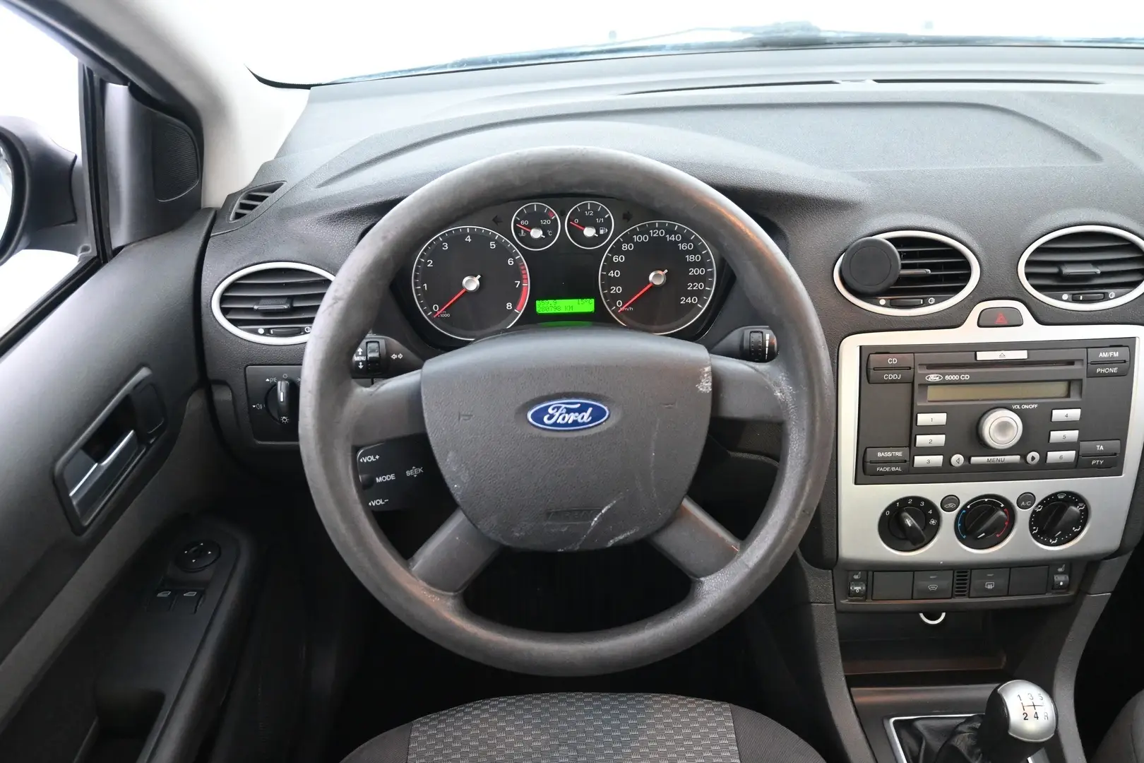 Car Image - 4c05UbMExPlSL332rROsWl
