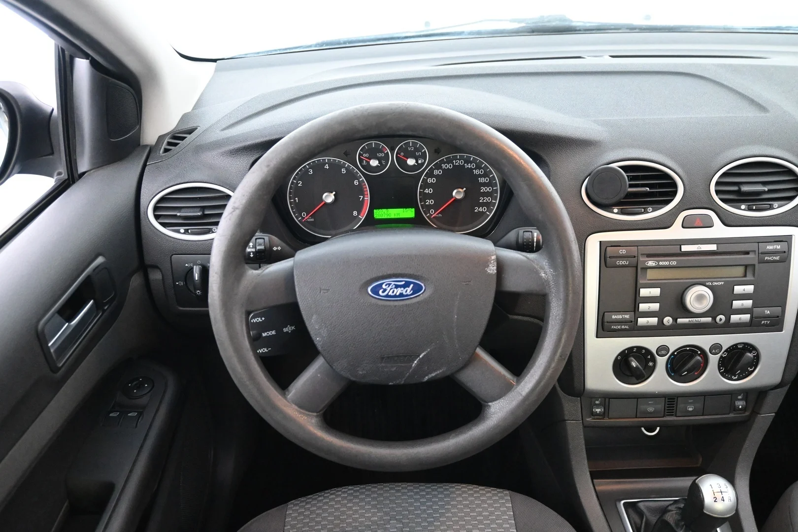 Car Image - 4c05UbMExPlSL332rROsWl