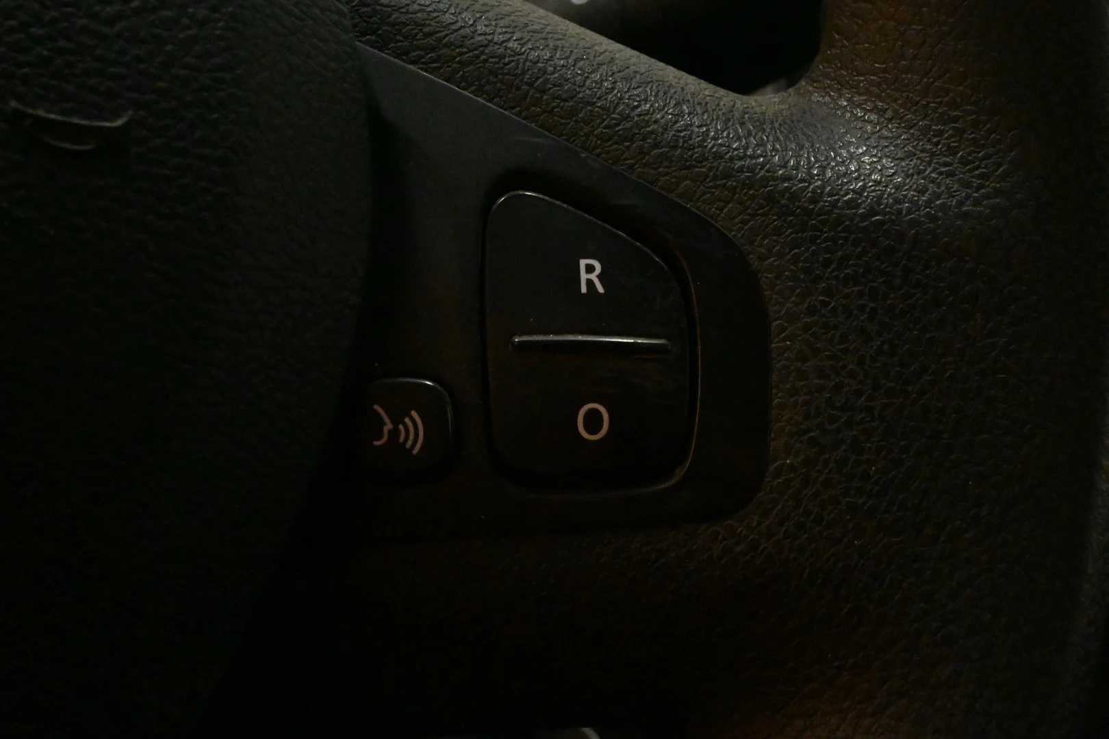 Car Image - 4FKRMMqaUqqrr6yExsuoHT