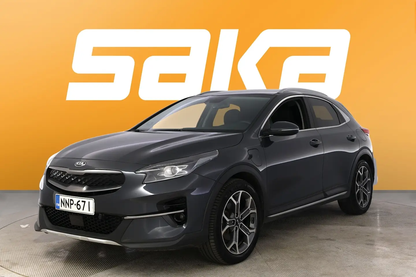 Car Image - 1pq6akW8FnEe32g7gobjtQ