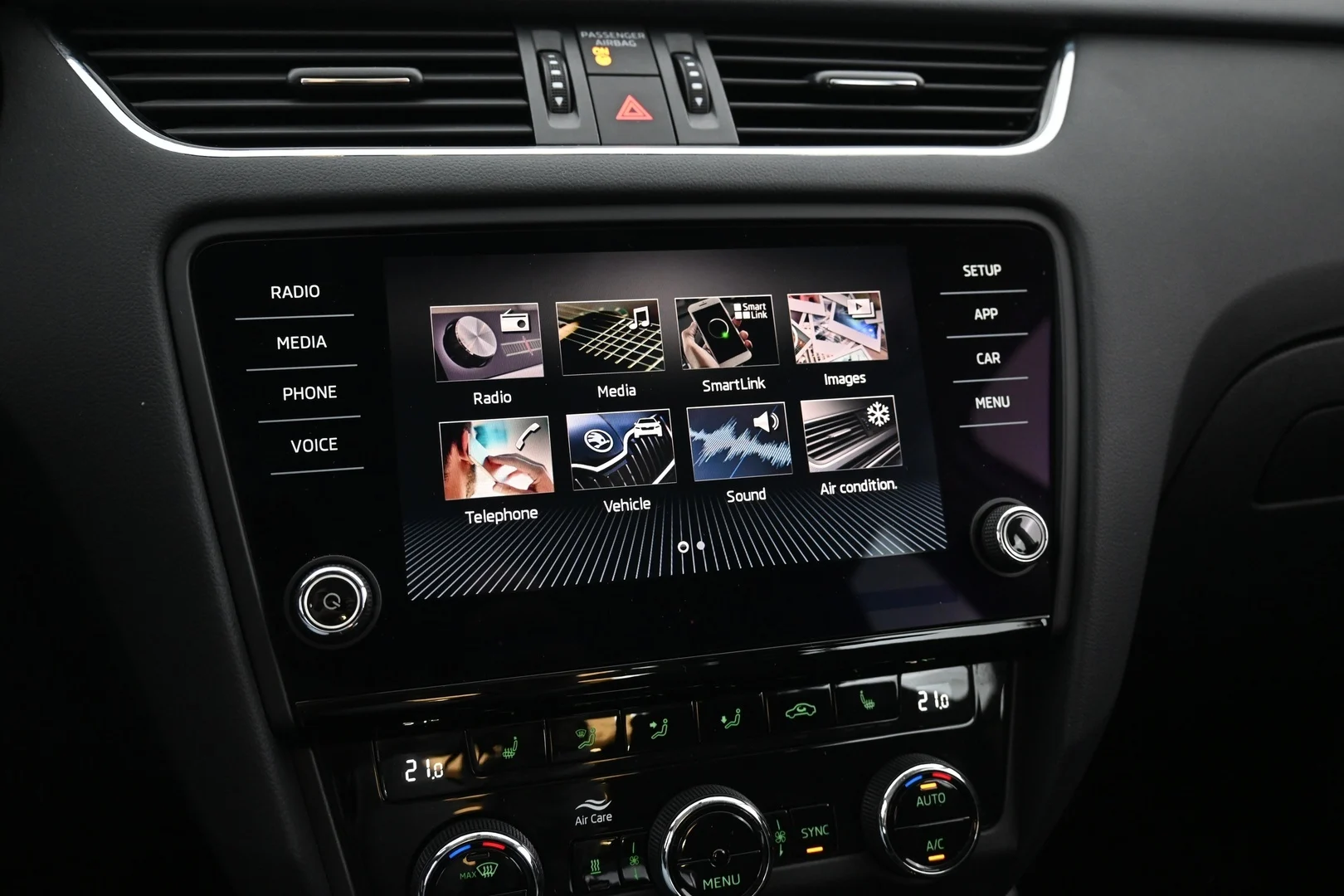 Car Image - hdZcBlGayNeHiyGI5kLbG
